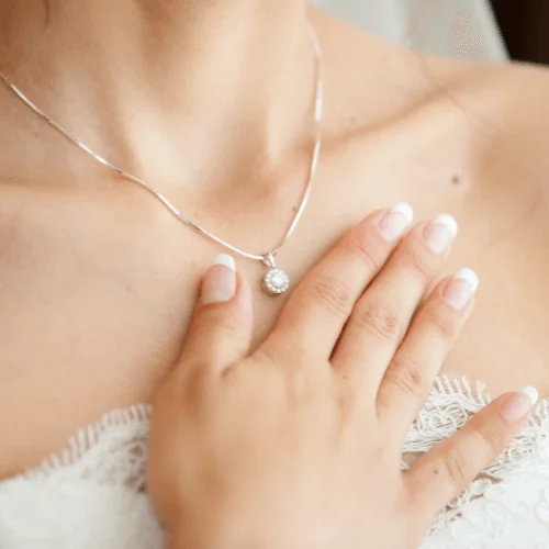 Necklace Woman